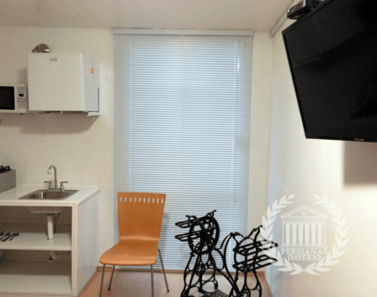 Persianas Horizontales de Aluminio o Madera