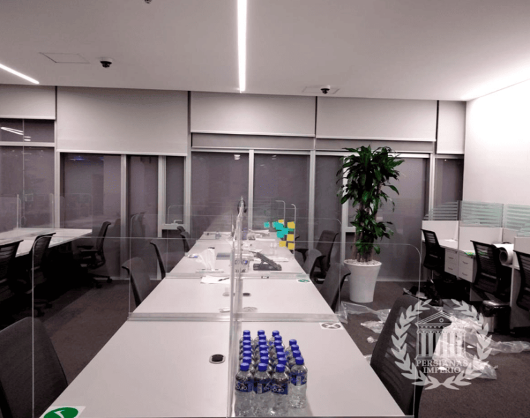 Persianas para Oficinas o Trabajos Especiales